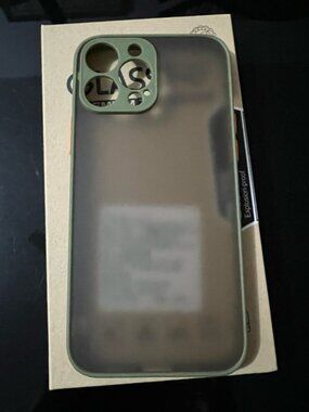 New In Box Sage Green Frosted Case!